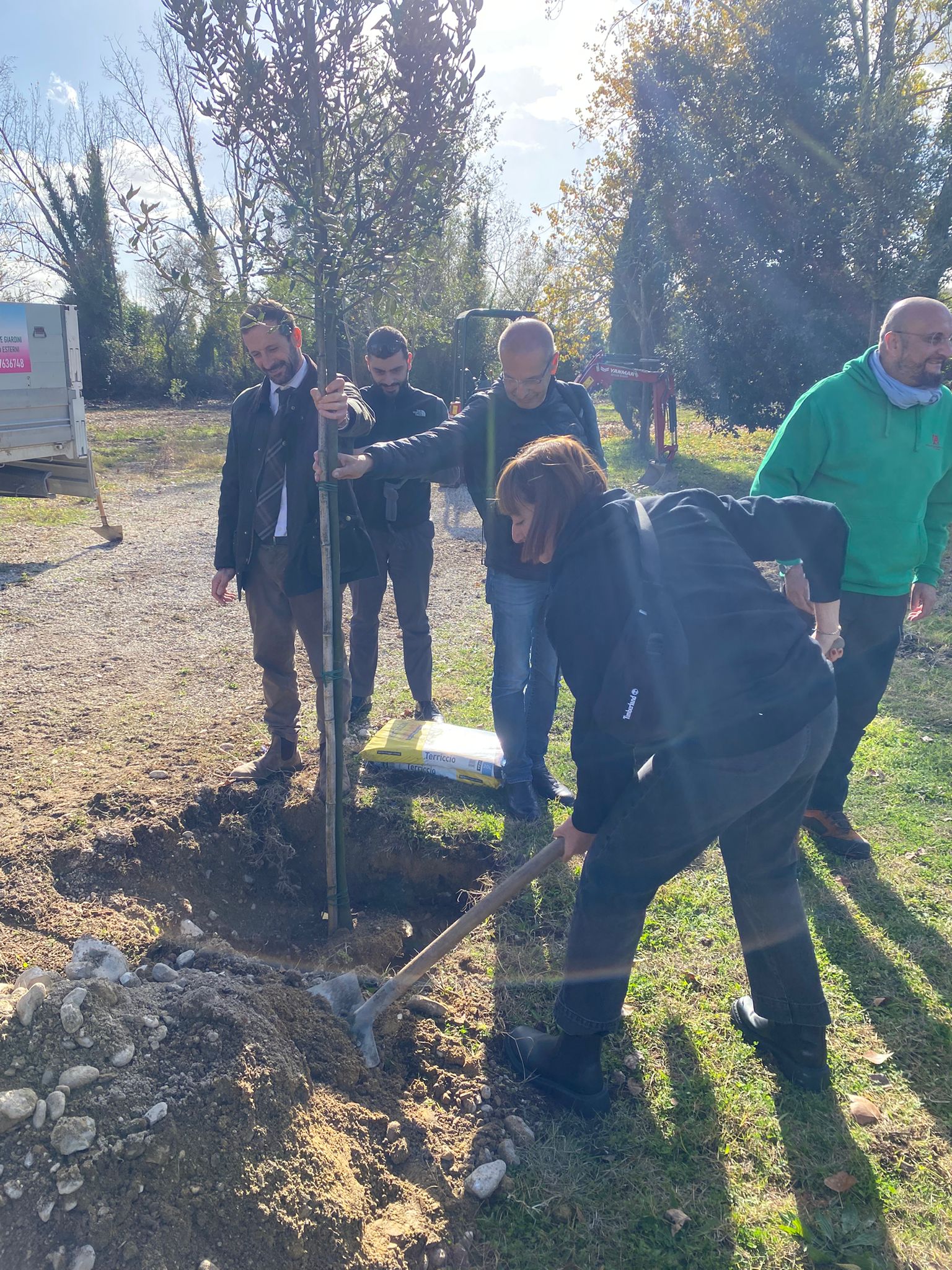 Piantumazione nella Riserva Naturale del Tevere Farfa