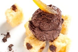 Macedonia di Panettone o Colomba e Gelato Cioccolato all'Arancia