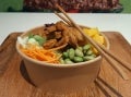 Poke Bowl con Straccetti di Soia